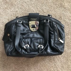 Vittorio black handbag
